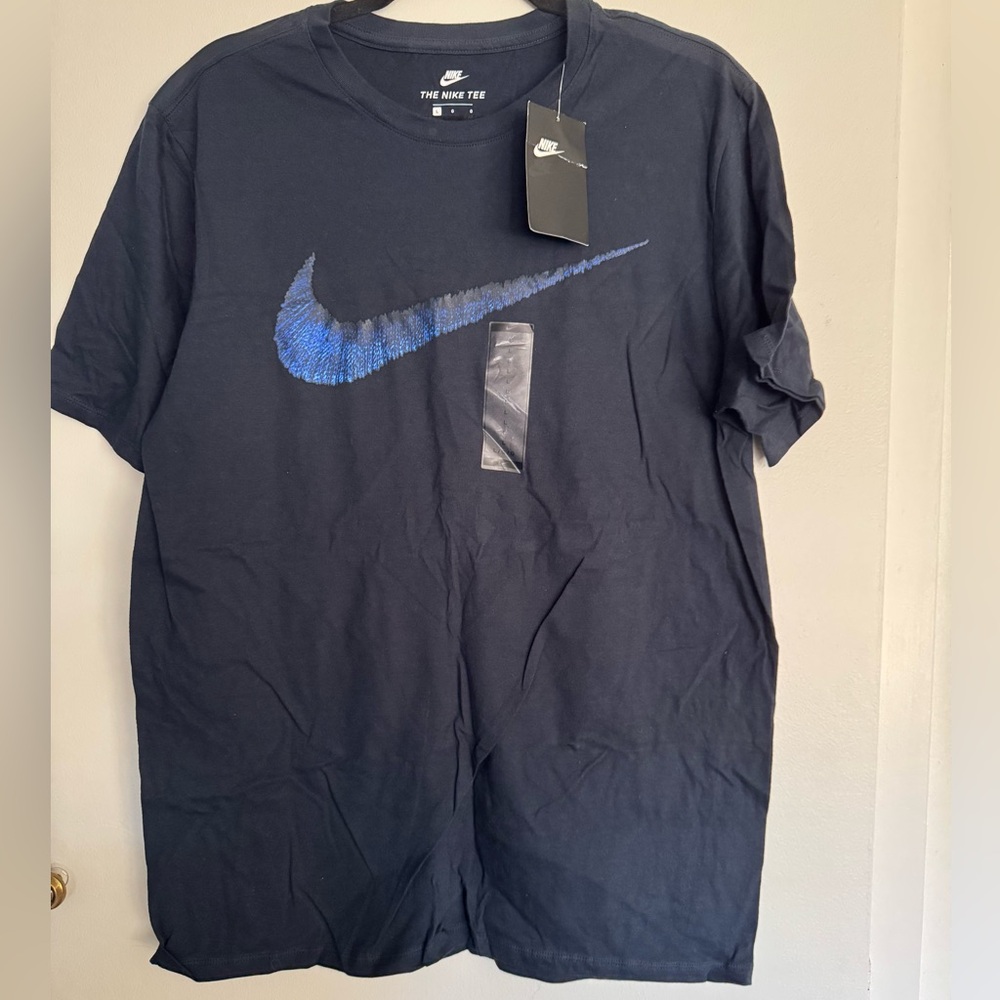Men’s Nike Tee NEW Navy Blue Large
